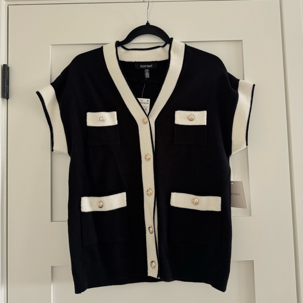 Ellen Tracy Black and Cream Buttoned Top